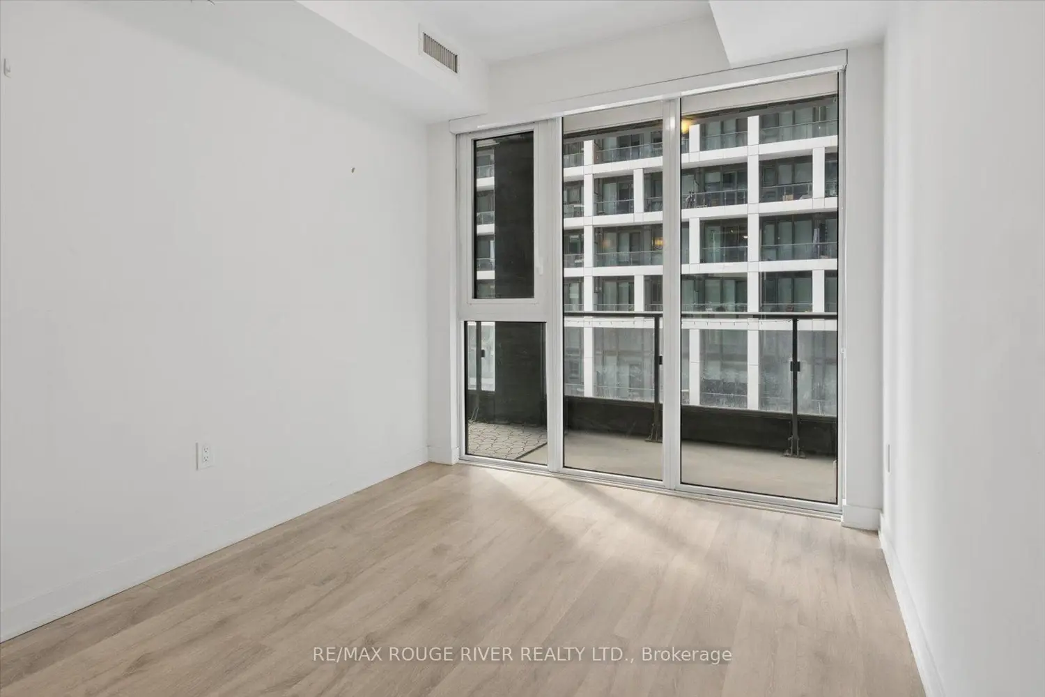 Additional image 14 of 60 Princess Street 531 Se