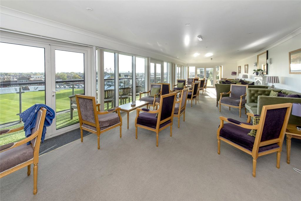 Additional image 8 of 2 bed flat for saleCoal Orchard, Taunton, Somerset TA1