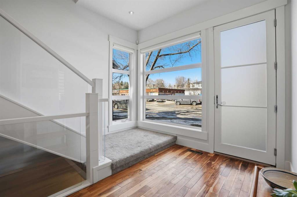 Additional image 4 of 2027 42 Avenue SW, Calgary, AB, T2T 2M8