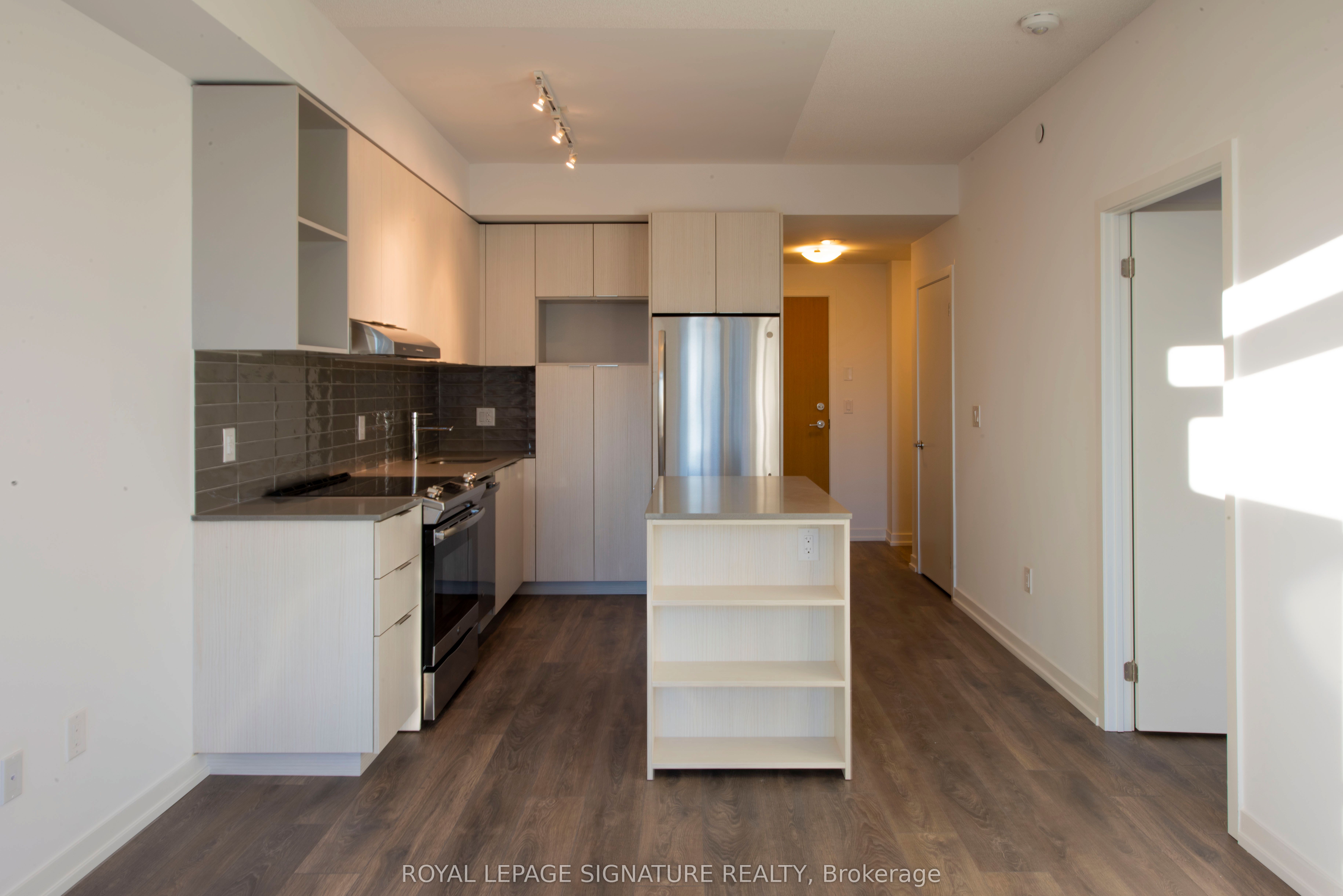 Additional image 3 of 1502-2520 Eglinton Avenue W, Mississauga, ON, L5M 0Y4