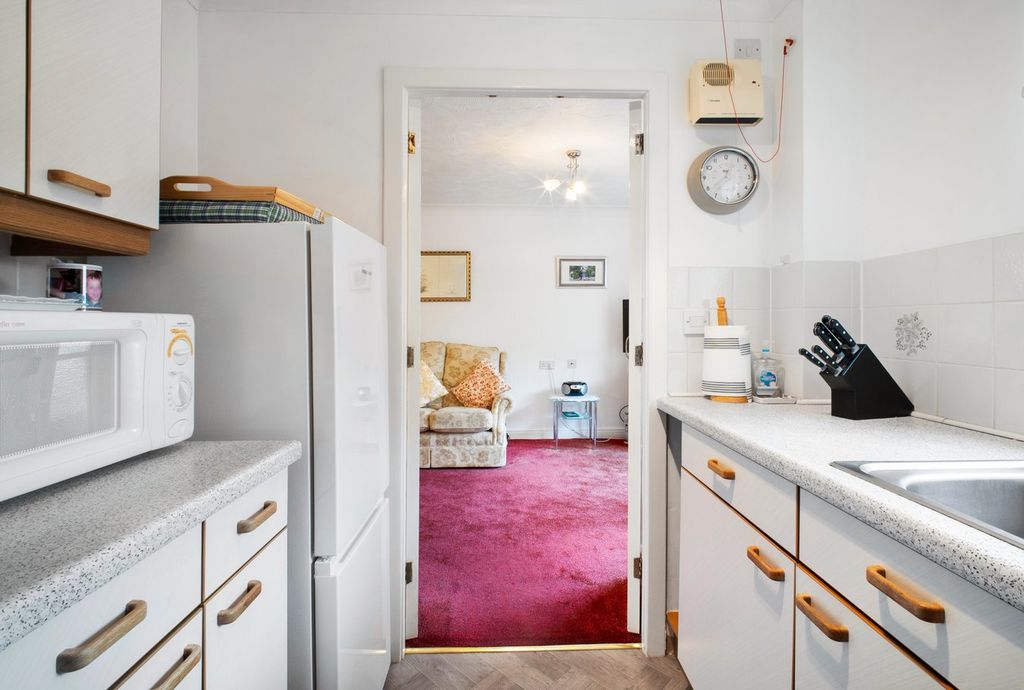 Additional image 6 of 1 bed property for saleGrangemuir Court, Prestwick KA9