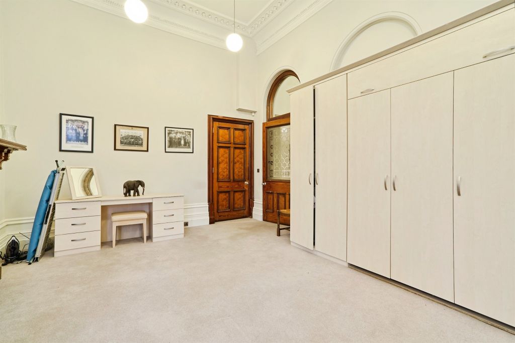Additional image 12 of 3 bed flat for saleSpenfield Court, Leeds LS16