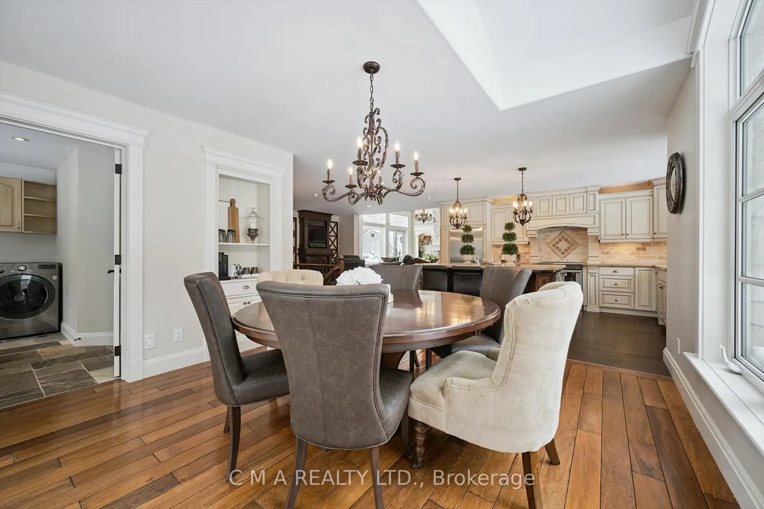 Additional image 17 of 3314 Sandhills Road