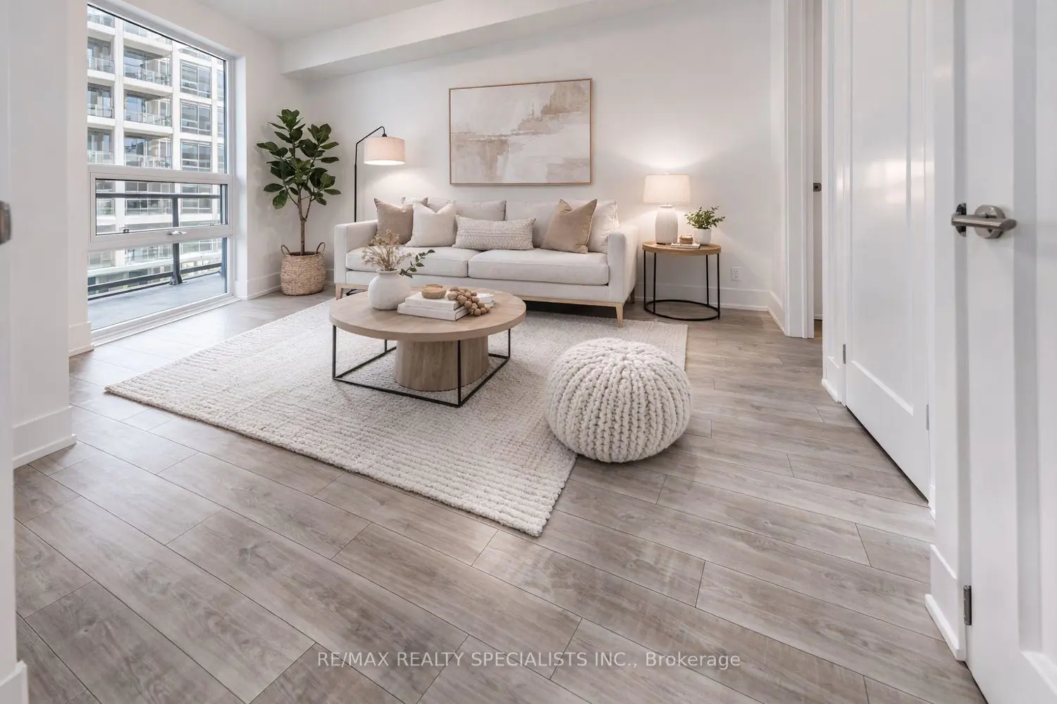 Additional image 4 of 115 Denison Avenue 920