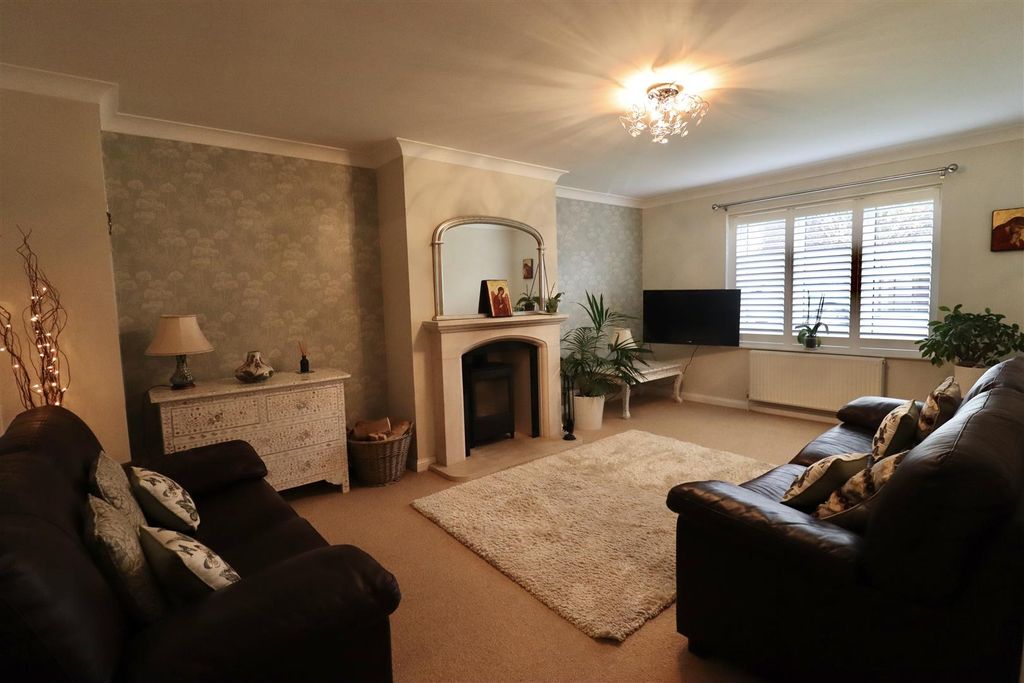 Additional image 4 of 4 bed property for saleThe Gables Paddock, Eastrington, Goole DN14