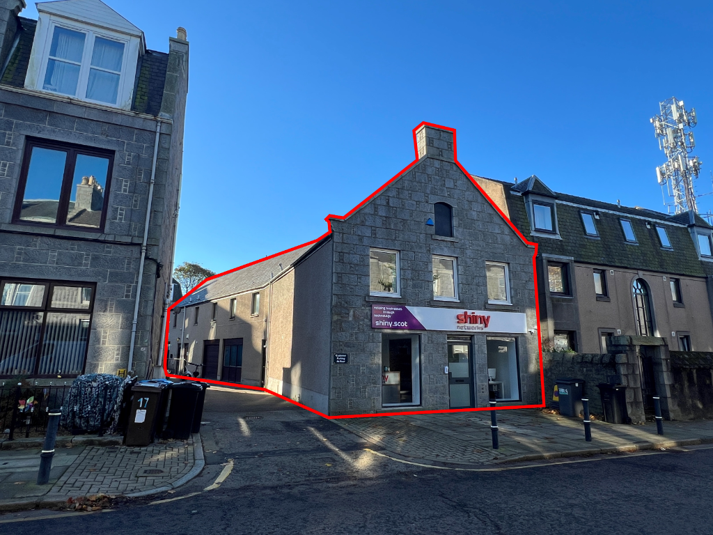 Mid Stocket Road, Aberdeen, Aberdeenshire, AB15