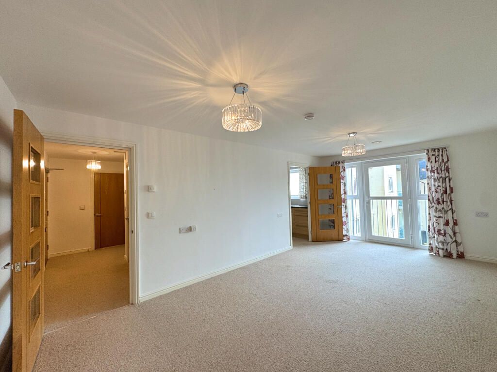 Additional image 2 of 1 bed flat for saleMiddleton Court, Porthcawl CF36