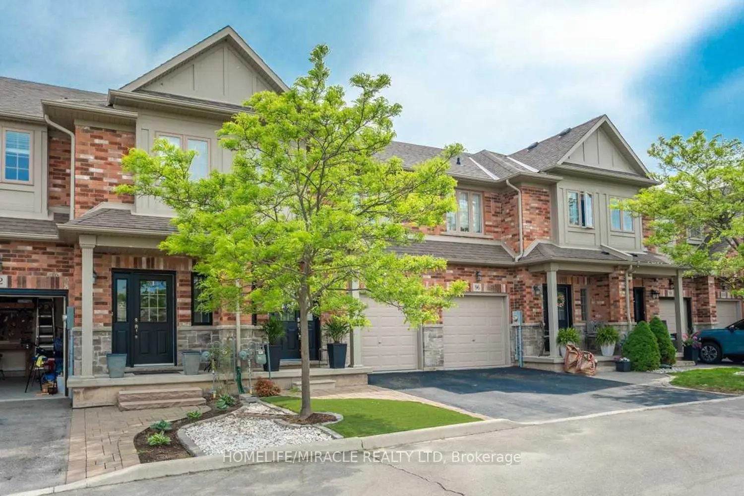 Additional image 2 of 94 Fall Fair Way