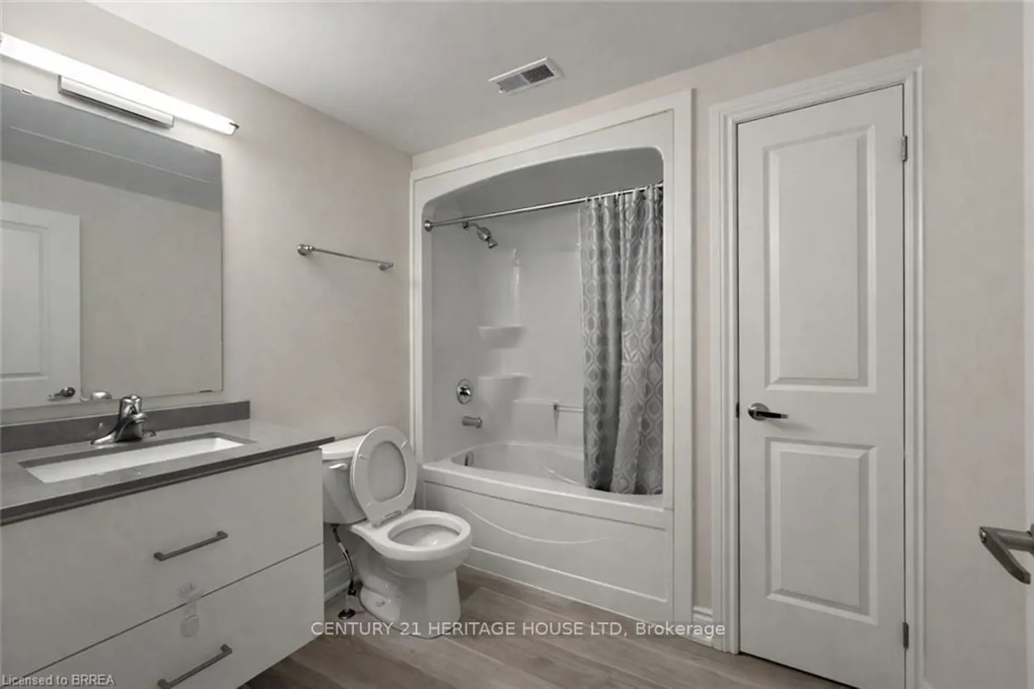 Additional image 4 of 259 King Street 103