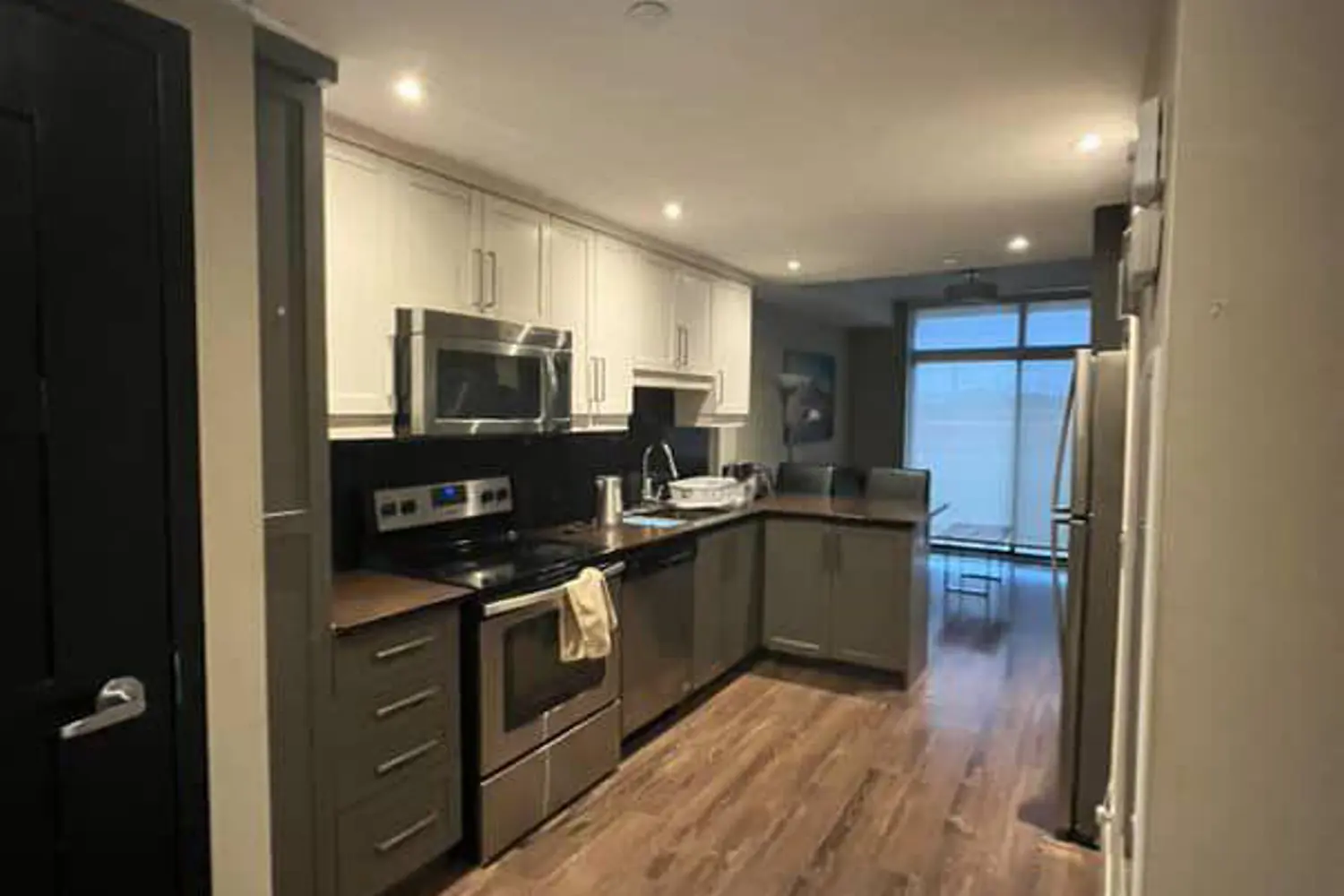 Additional image 6 of 330 Phillip Street N206