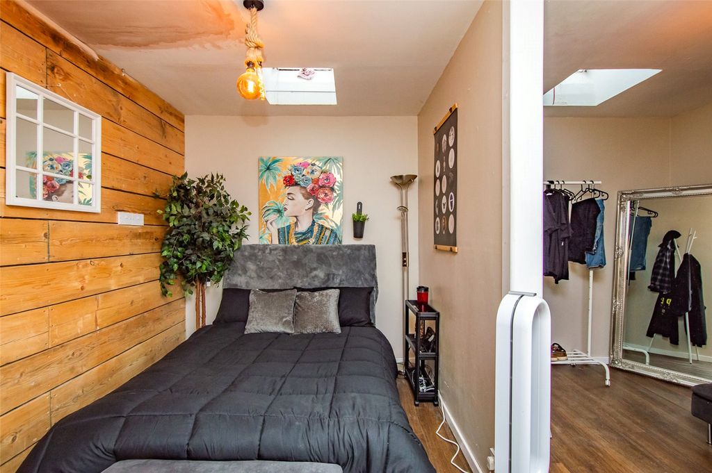 Additional image 29 of 8 bed flat for saleStone Street, Llandovery, Carmarthenshire SA20