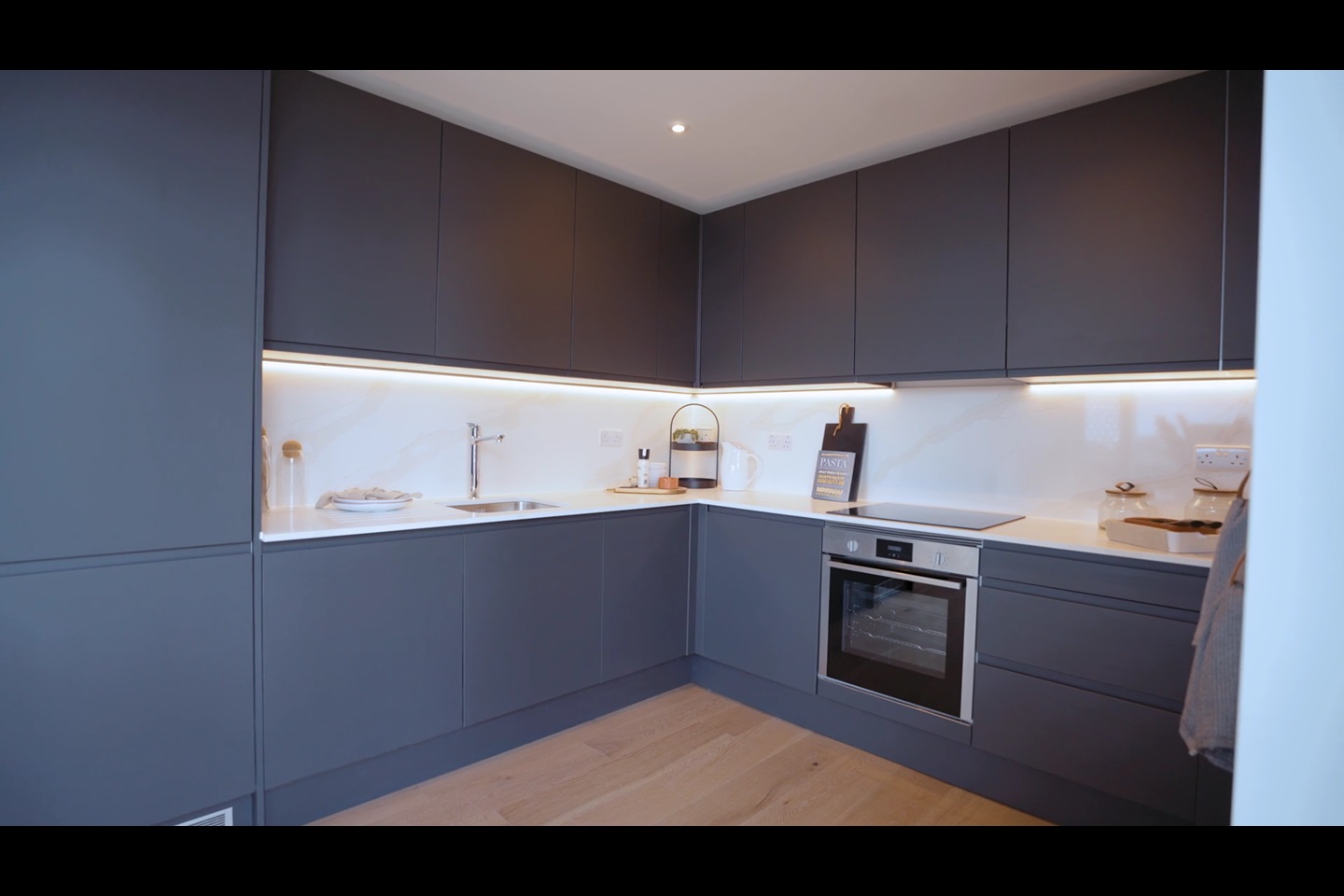 Additional image 11 of 2 Bed Flat, Great Bridgewater Street, M1, N1 7GU