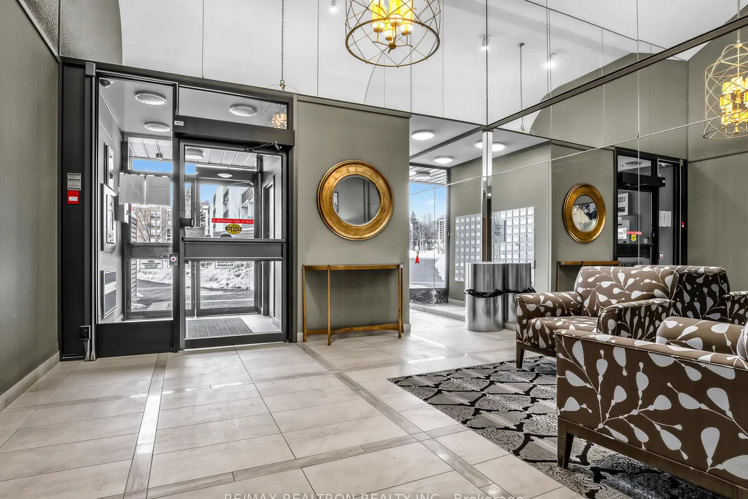 20 Fashion Roseway 505