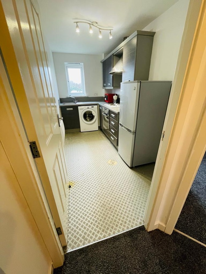 Additional image 17 of 2 Bed Flat, Gabriel Court, LS10, N1 7GU