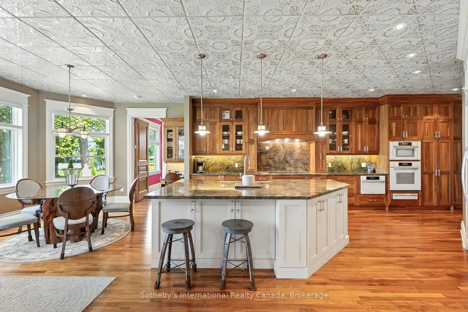 153 Creighton Street photo 5