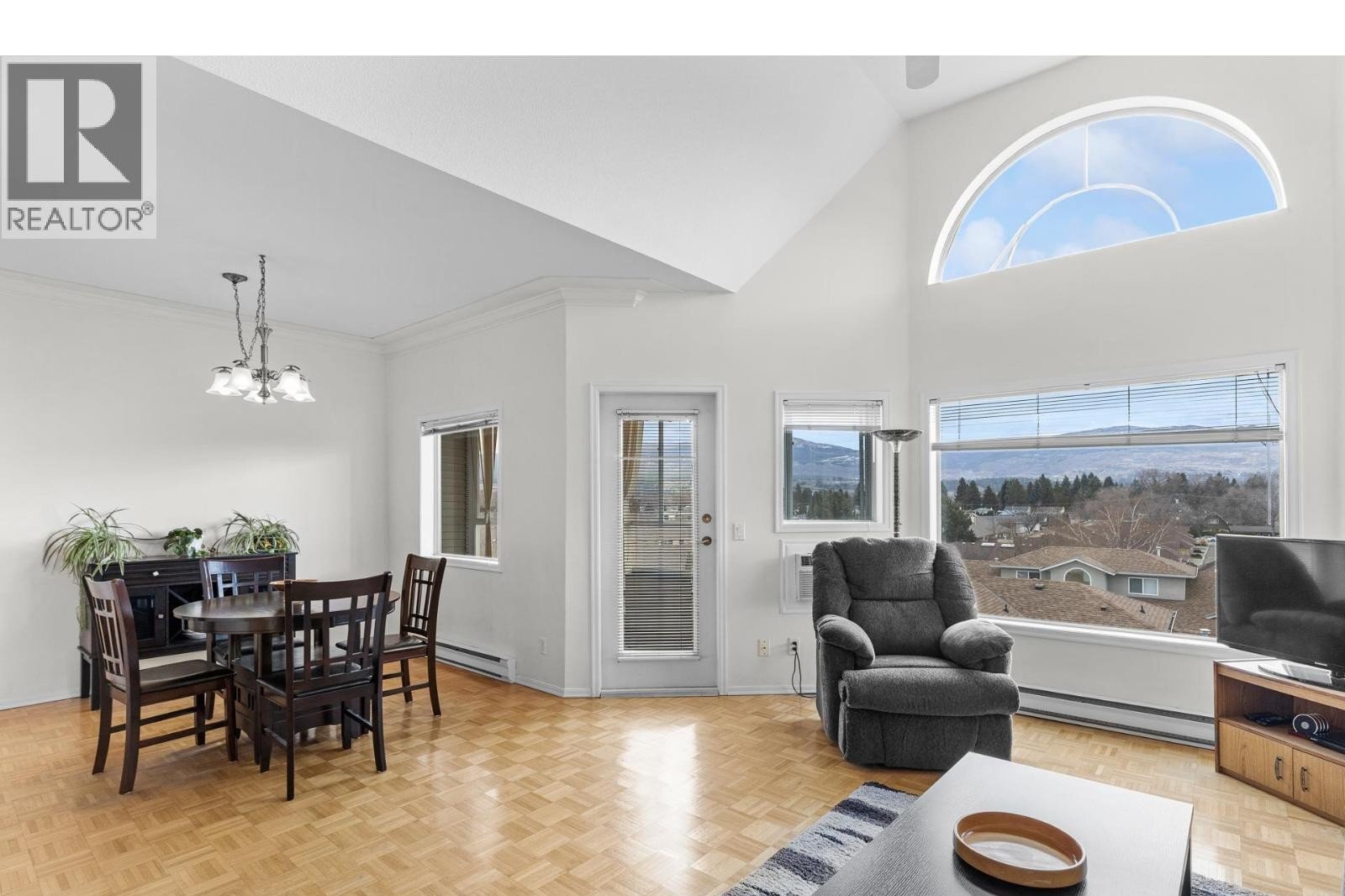 Additional image 8 of 306-877 Klo Road, Kelowna, BC, V1Y9R1