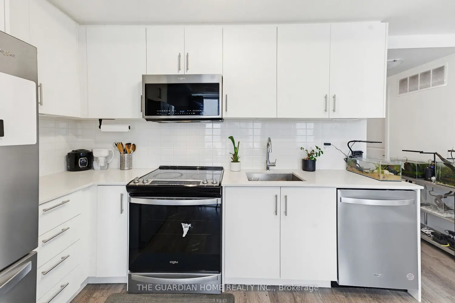 Additional image 3 of 95 Attmar Drive 201