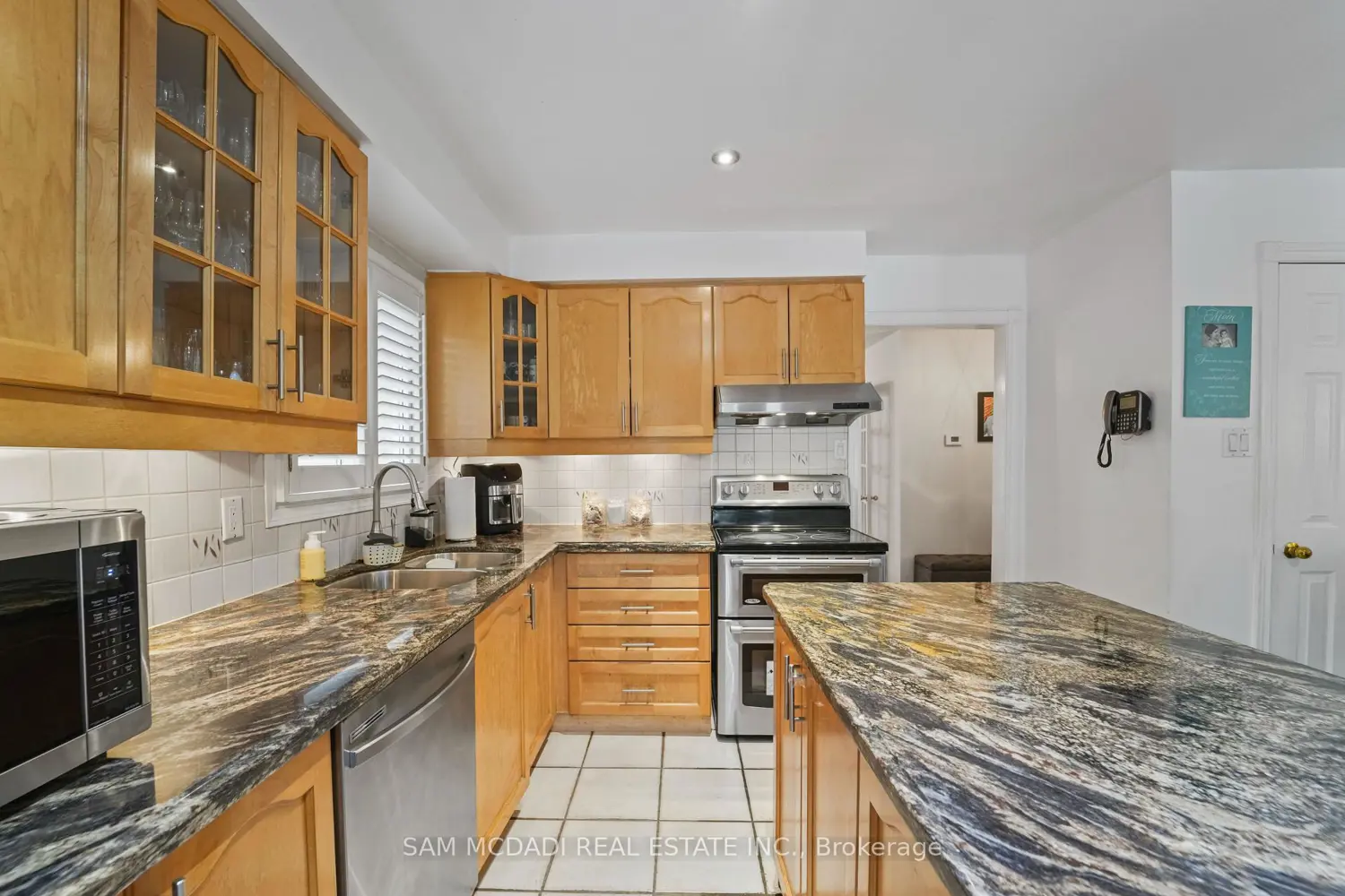 Additional image 4 of 1004 Queensbridge Drive