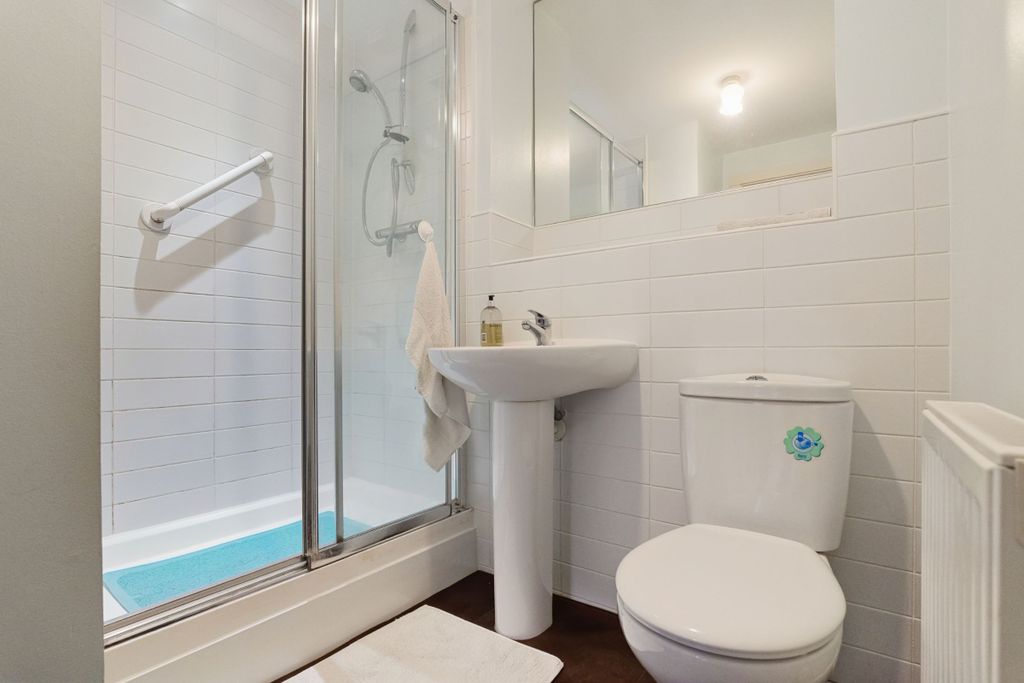 Additional image 11 of 2 bed flat for saleRobertson Way, Callander FK17