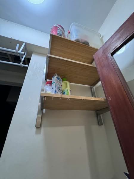 Additional image 9 of 23 Flora Road