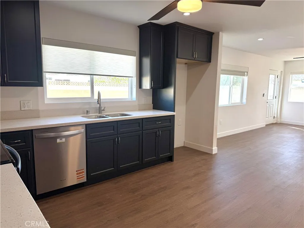 Additional image 6 of 14062 Carfax Ave Unit 2, Tustin, CA 92780