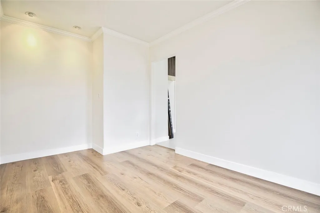 Additional image 45 of 6622 Varna Ave, Van Nuys, CA 91401