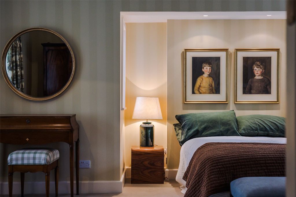 Additional image 15 of 5 bed detached house for saleMacclesfield Road, Prestbury, Macclesfield, Cheshire SK10