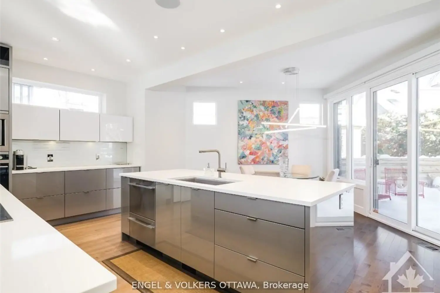 Additional image 7 of 615 Island Park Crescent