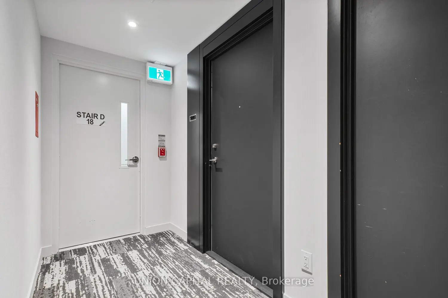 Additional image 17 of 252 Church Street 1801