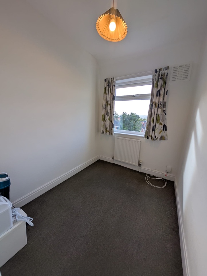 Additional image 6 of 3 Bed Semi-Detached House, Kelso Gardens, LS2, N1 7GU