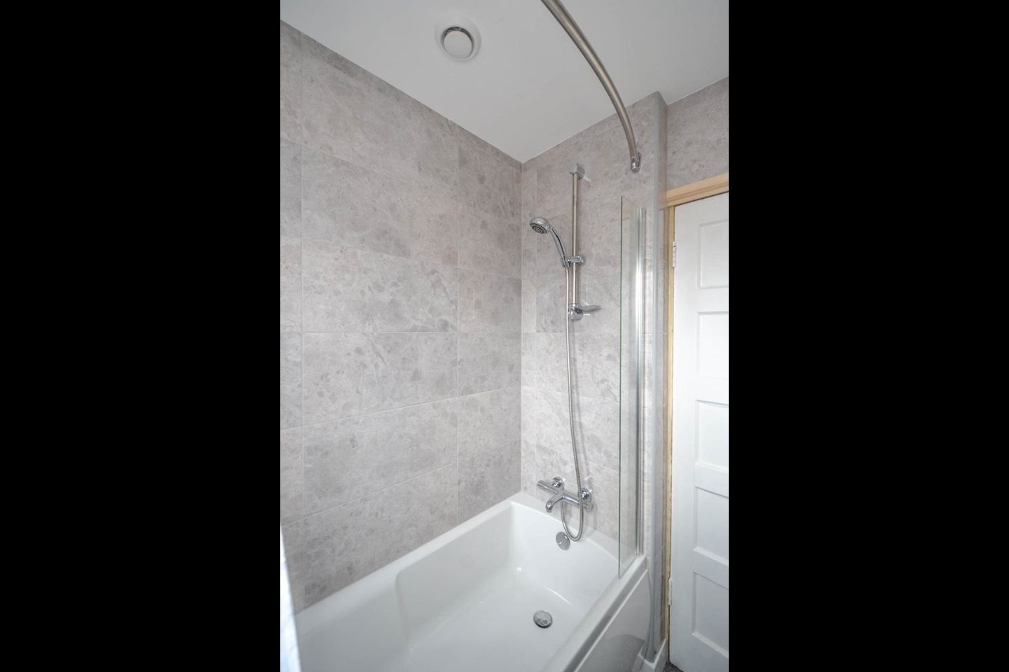 Additional image 3 of 2 Bed Flat, Hamstead Court, B19, N1 7GU