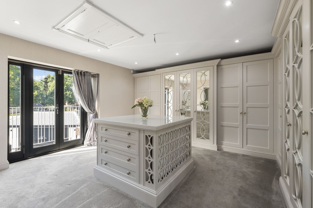 Additional image 18 of 6 bed detached house for saleWawensmere Road, Henley-In-Arden B95