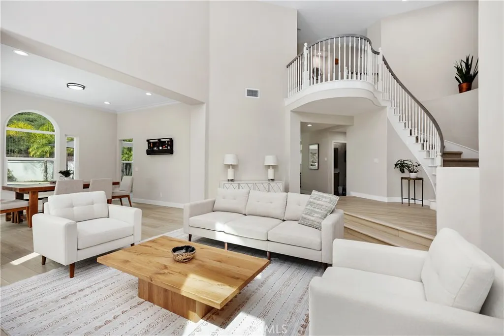 Additional image 5 of 27121 Woodbluff Drive Rd, Laguna Hills, CA 92653