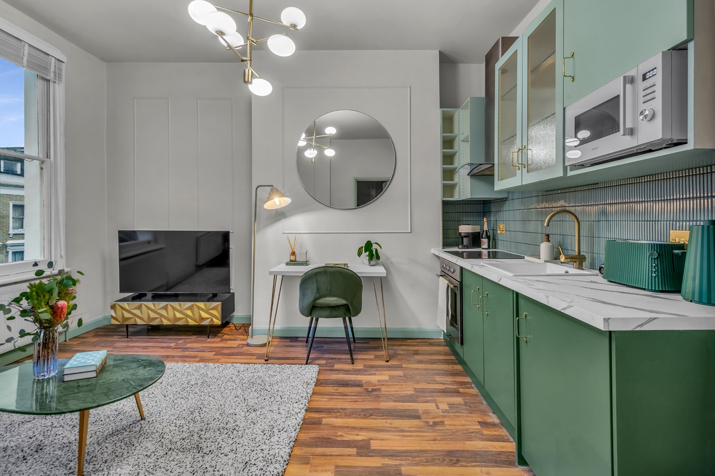 Additional image 2 of 1 Bed Flat, Eardley Crescent, SW5, N1 7GU