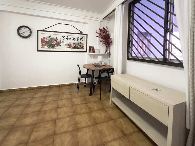 666 Yishun Avenue 4