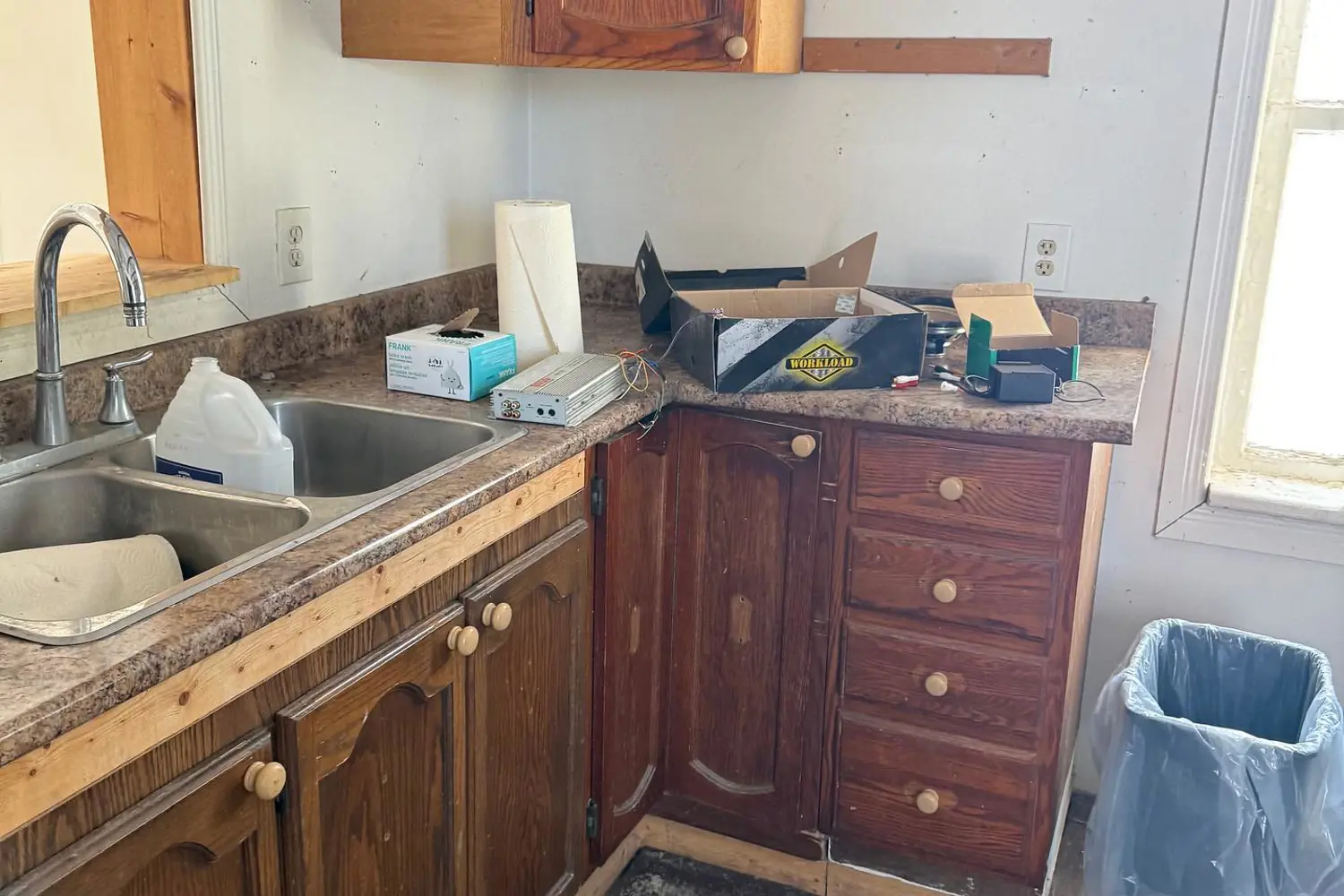 Additional image 13 of 15554 Saving Street