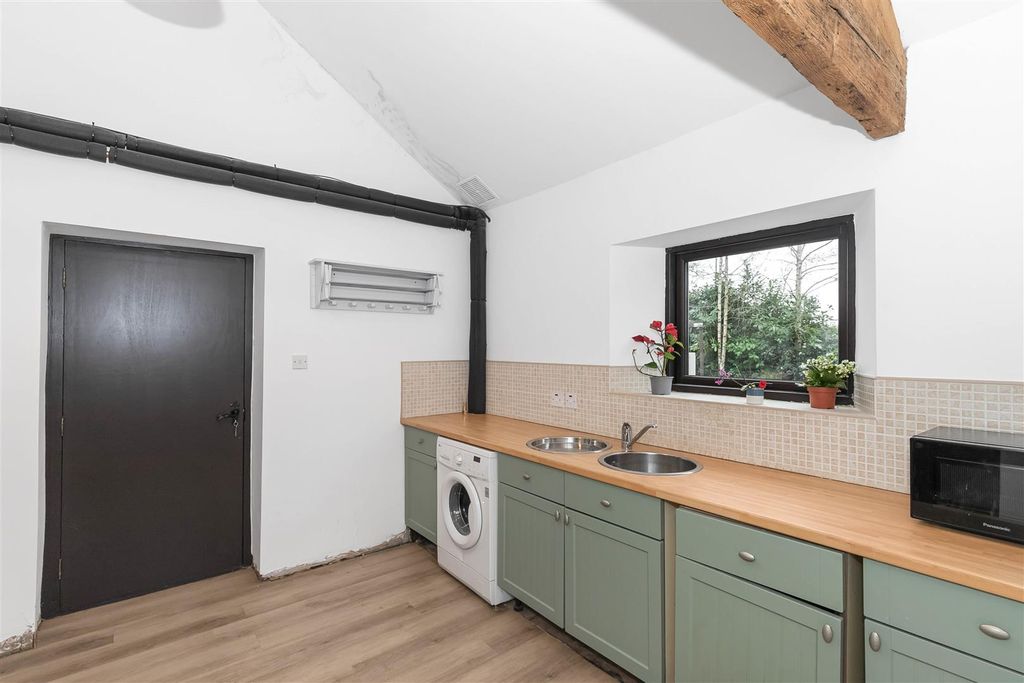 Additional image 33 of 4 bed barn conversion for saleThe Barn, Old Gloucester Road, Winterbourne, Bristol, Gloucestershire BS36