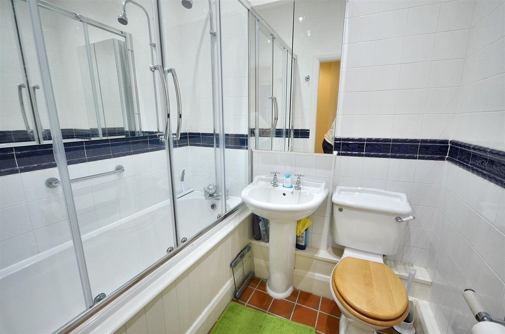 Additional image 9 of 2 bed flat for saleTrent Close, Stone ST15