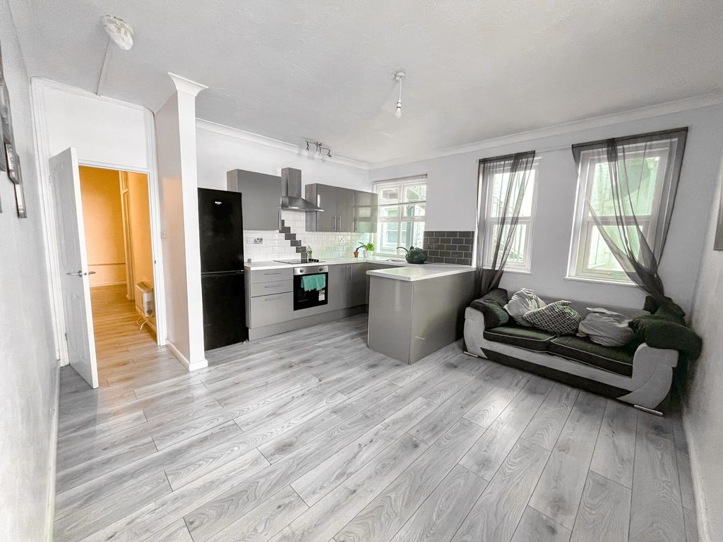 Additional image 5 of 1 bed flat for saleMarine Parade, Worthing BN11