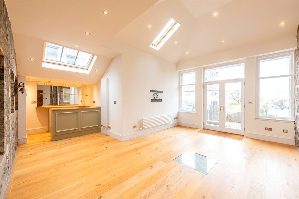 Additional image 12 of 6 bed semi-detached house for sale2 Rubislaw Den North, Aberdeen AB15
