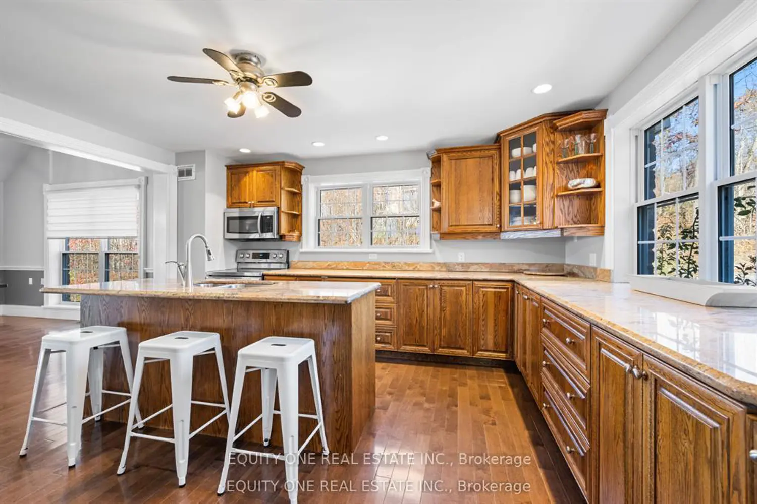 Additional image 4 of 1099C Polar Bear Lane