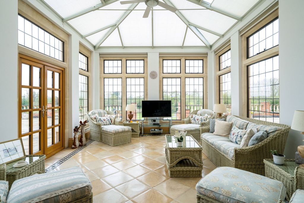 Additional image 10 of 7 bed detached house for saleYewleigh Lane, Upton-Upon-Severn WR8