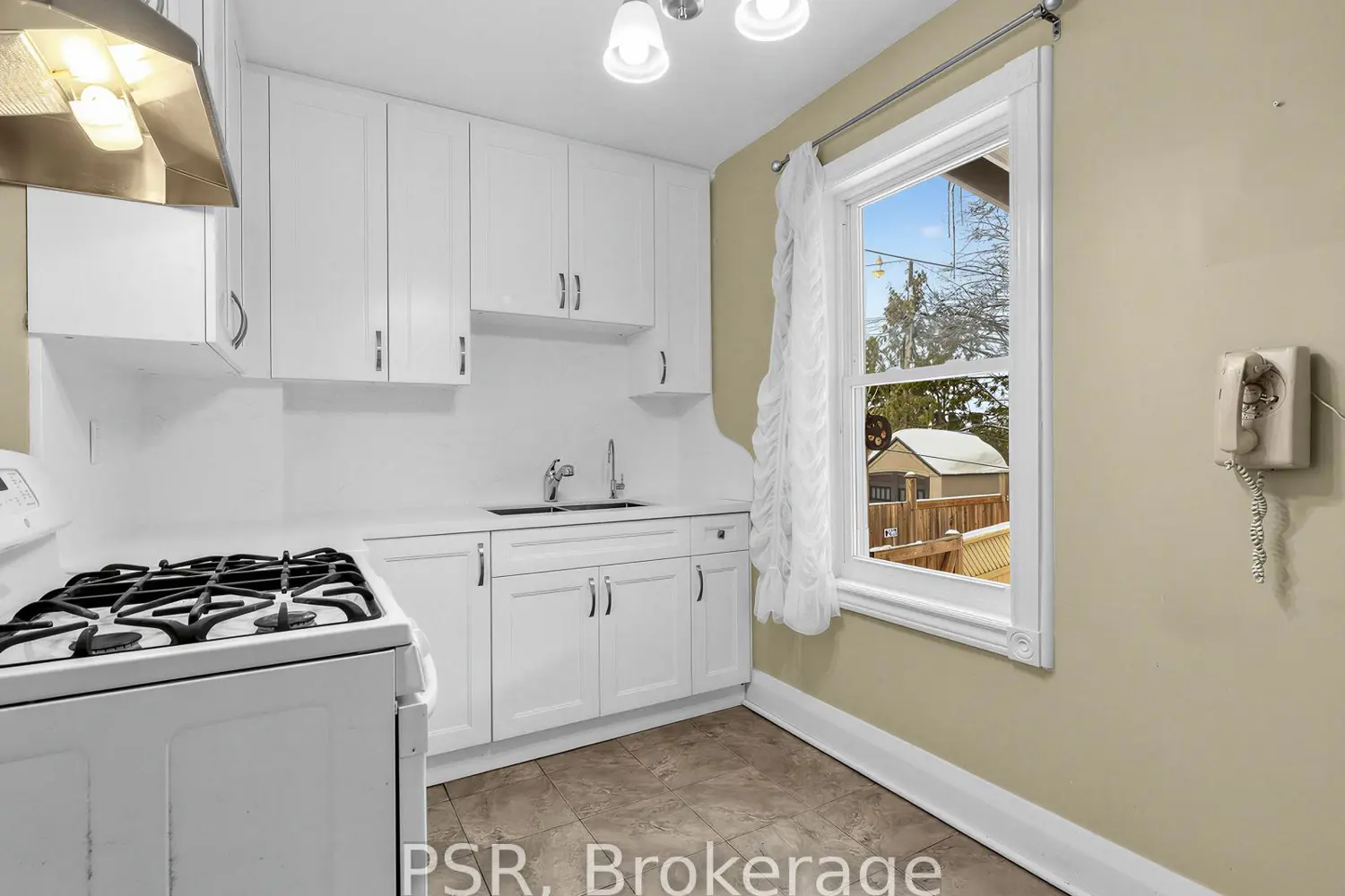 Additional image 8 of 459 Manor Road