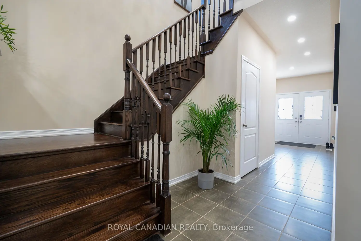 Additional image 3 of 213 Richardson Crescent