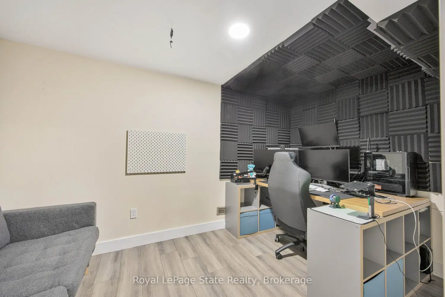 Additional image 7 of 6 Dorothy's Drive