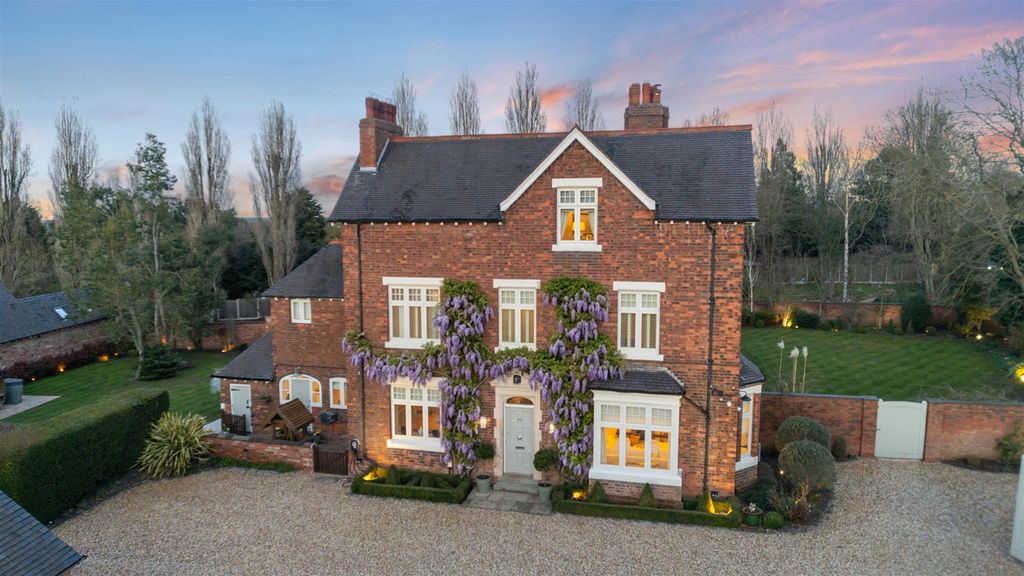 Additional image 53 of 10 bed detached house for saleWishaw, Sutton Coldfield B76