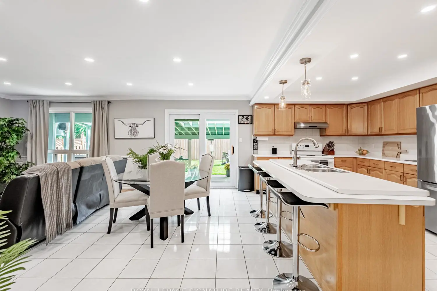 Additional image 7 of 5245 Champlain Trail