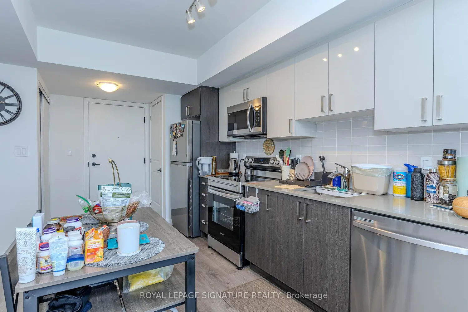Additional image 9 of 556 Marlee Avenue 813