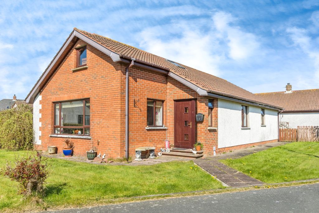 4 bed detached bungalow for salePortview Court, Newtownards BT22