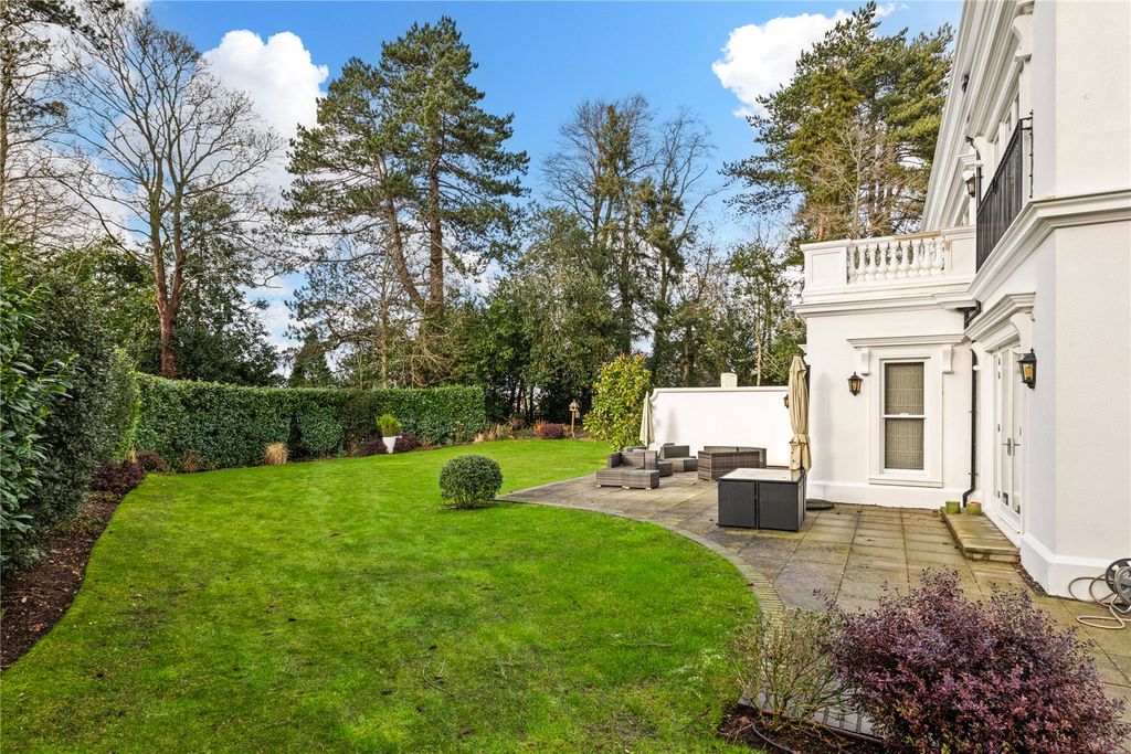 Additional image 12 of 3 bed flat for saleThe Ridge, Ridgemount Road, Sunningdale, Berkshire SL5